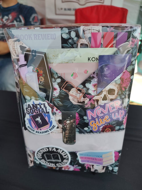 Blind Date With A Book - Hardcover
